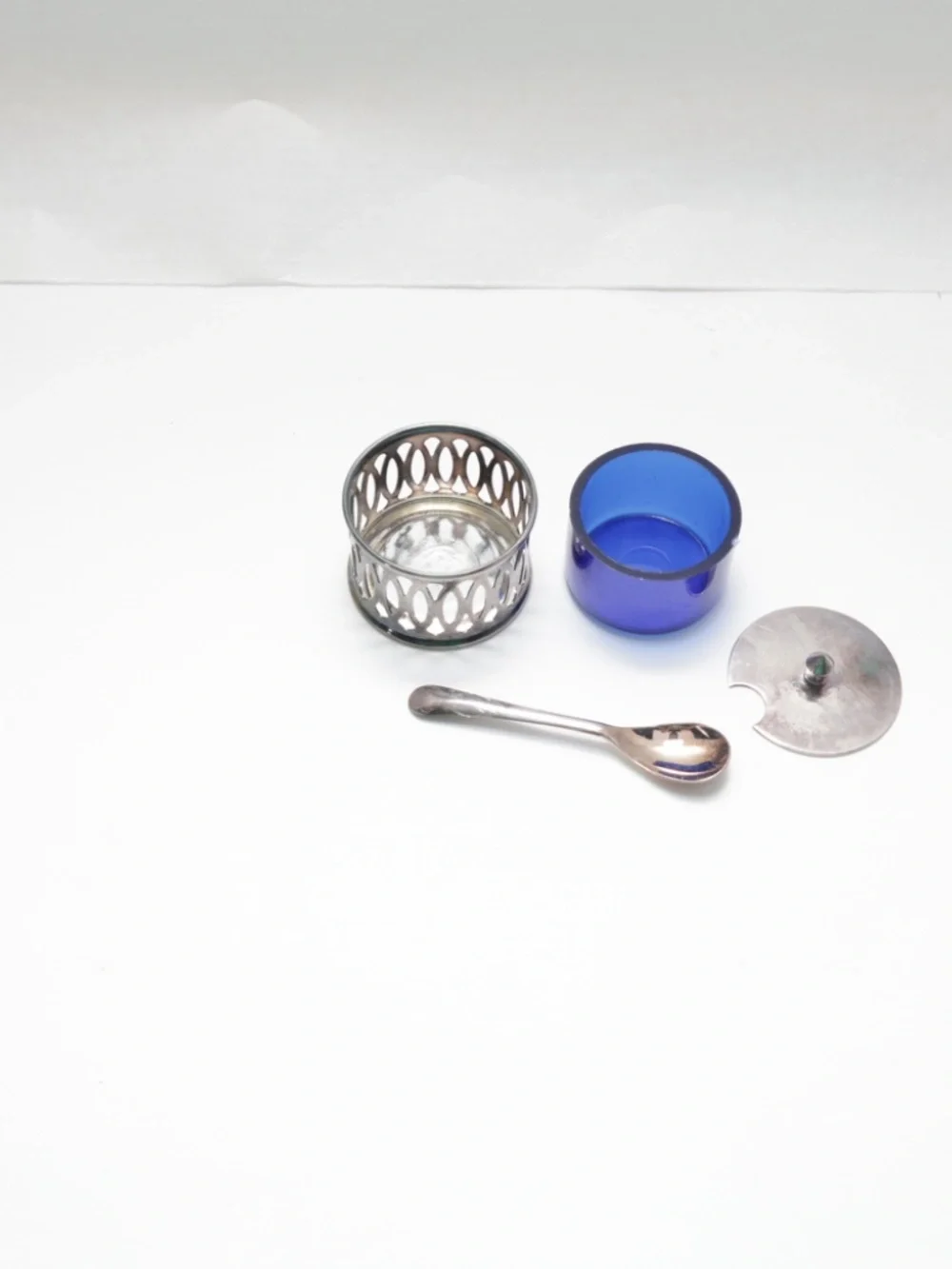VTG Silver Plated SALTER by S.G. Made in ENGLAND